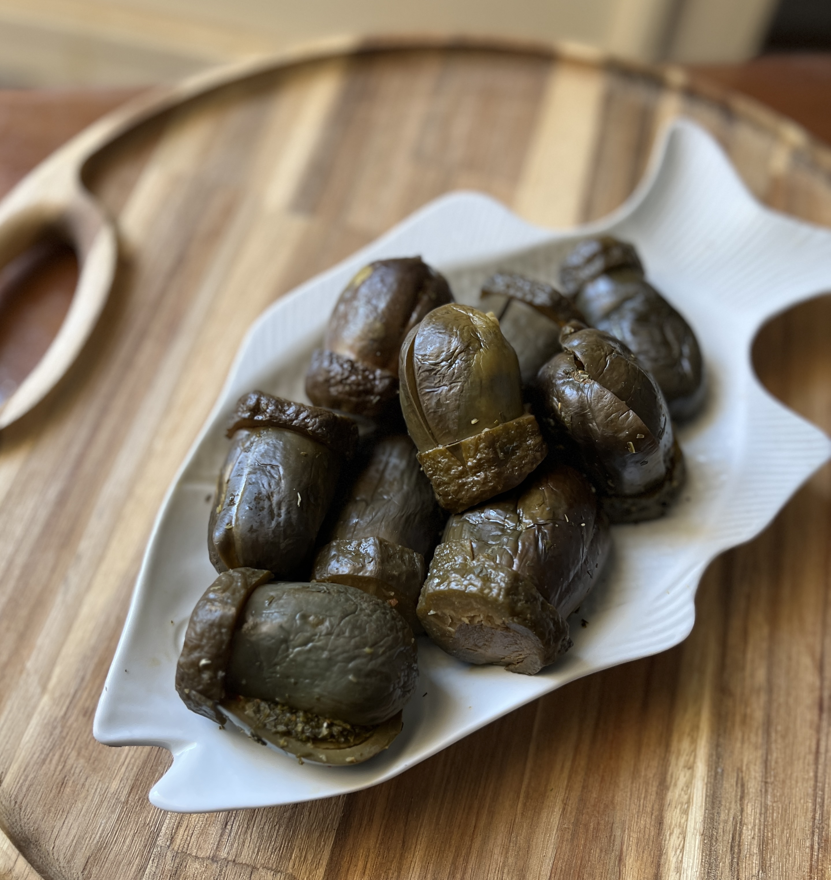 ترشی بادمجان شکم پر محلی